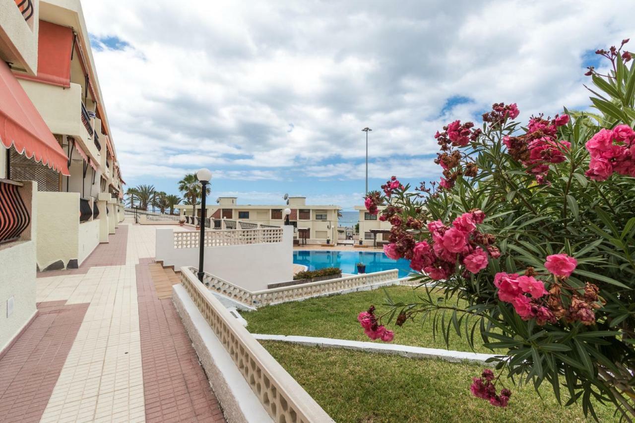 Veramar Vista Piscina Арона Экстерьер фото